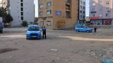 Mersin'deki Kuş Pazarı Kaldırıldı