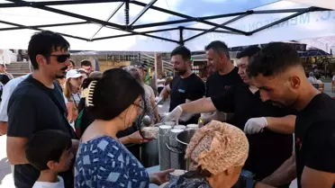 Merzifon'da Aşure Dağıtımı