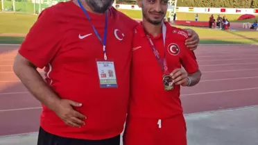 Mehmet Emin Eğilmez Altın Madalya Kazandı