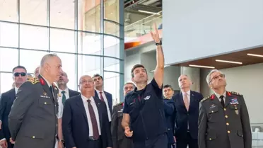 Bakan Güler, Milli Teknoloji Merkezi'ni Ziyaret Etti