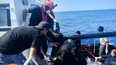 Seydikemer Açıklarında 35 Göçmen Kurtarıldı