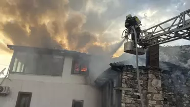 Milas'ta Ev Yangını
