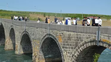 Muş'ta Murat Köprüsü Bayramda Yoğun İlgi Gördü