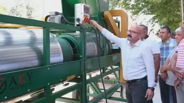 Mersin Mut'ta Mobil Tohum Eleme Makinesi