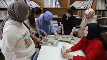 Anne Üniversitesi Projesi Mezuniyet Sevinci