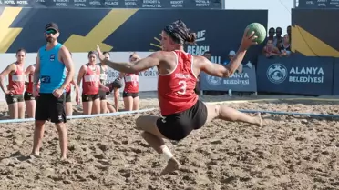 EHF Plaj Hentbolu: Türk Takımları Yenildi