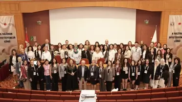 Diyetisyenler Günü'nde Sağlık Vurgusu