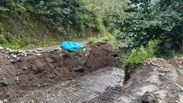 Salıpazarı'nda Yol Çalışmaları İncelendi