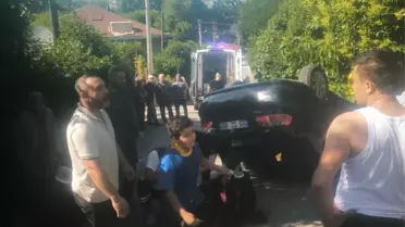 Tekkeköy'de Otomobil Devrildi: 4 Yaralı