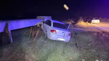 Bafra'da otomobil su kanalına çarptı: 1 yaralı