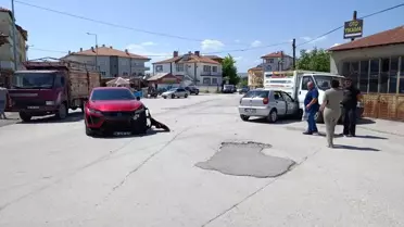 Sivas'ta Trafik Kazası: 3 Çocuk Yaralandı