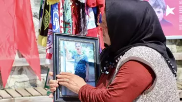 Şehit Eren Bülbül'ün annesi: 'Evlat kokusuna doyamadım'