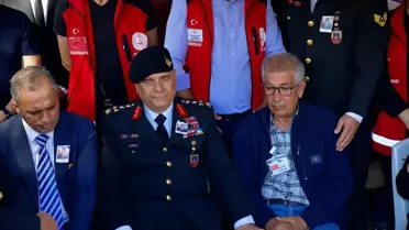 Şehit Jandarma Astsubay Çavuş Kemal Özgür'ün cenazesi Osmaniye'de defnedildi