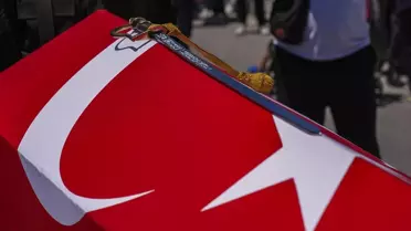 Şehit Üsteğmen Ege Akar, İzmir'de son yolculuğuna uğurlandı