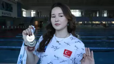 Ece Akgün Dünya Şampiyonası'nda 5 Madalya Kazandı