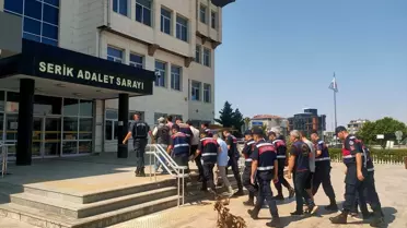 Serik'te 7 Suçlu Tutuklandı