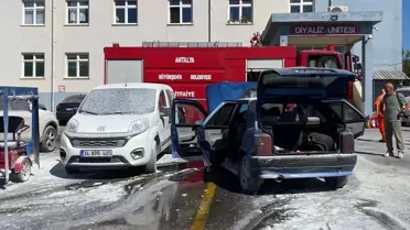 Antalya'da Hastane Otoparkında Yangın
