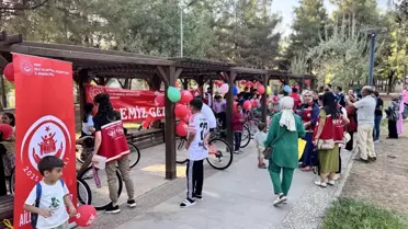 Siirt'te ODES Projesi kapsamında başarılı 20 öğrenciye bisiklet hediye edildi