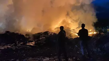 Türkeli'de Çöp Döküm Alanında Yangın