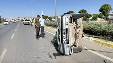 Sivas'ta otomobil devrildi: 2 yaralı