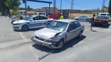 Şarkışla'da Trafik Kazası: 4 Yaralı