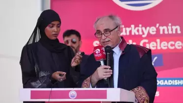 Somali Mogadişu Recep Tayyip Erdoğan Sağlık Bilimleri Fakültesinde mezuniyet sevinci yaşandı