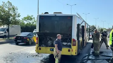 Sultangazi'de İETT Otobüsü Yangın çıktı