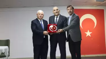 Öztürk, Öğrencilere Başarı Tavsiyeleri Verdi