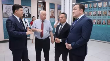TOGÜ Rektörü Yılmaz, Taşkent'te Ziyarette Bulundu