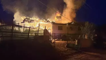 Tokat'ta Yangın: Ev ve Ahır Yandı