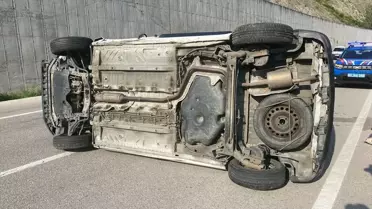Tokat'ta Otomobil Devrildi: 4 Yaralı