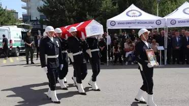 Başkomiser Aysun Çağla Namdar İçin Tören Düzenlendi