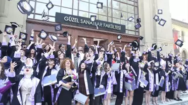 TÜ Güzel Sanatlar Fakültesi Mezuniyet Töreni