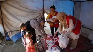 Kızılay'dan Mevsimlik Tarım İşçilerine Yardım