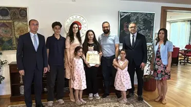 Başkonsolos Türk Kızı Ayla'yı Ağırladı