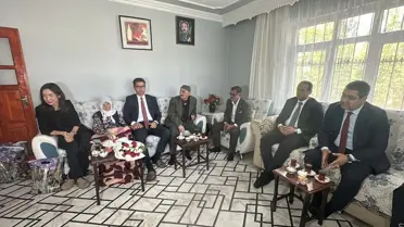 106 Yaşındaki Ayşan Aktaş'a Ziyaret