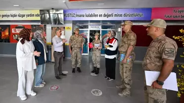 Jandarma'dan Öğrencilere Bilinçlendirme Ziyareti