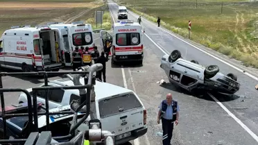 Başakale'de Mezuniyet Yolunda Feci Kaza