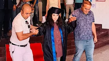 Elif Eylül, Mezuniyet Sevinci Yaşıyor