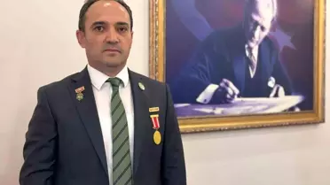 Vücudunda binin üzerinde şarapnel parçasıyla vatana hizmete devam ediyor