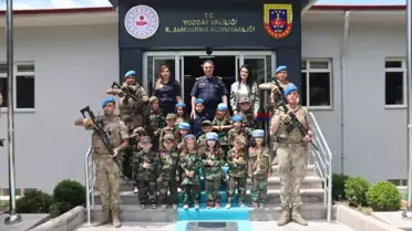 Yozgat'ta Öğrenciler Jandarmayı Ziyaret Etti