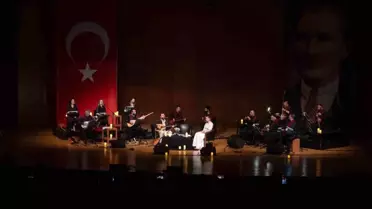 Bursa'da Ozanlar ve Aşk Masalı Konserleri Büyük Beğeni Topladı