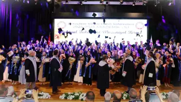 BEUN İlahiyat Fakültesi Mezuniyet Töreni Coşkuyla Gerçekleşti