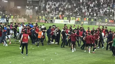 Yarıda kalan Elazığspor-Vanspor maçı için hükmen mağlubiyet kararı 