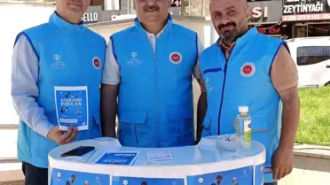 Edremit'te Kurban Bağış Standı Açıldı