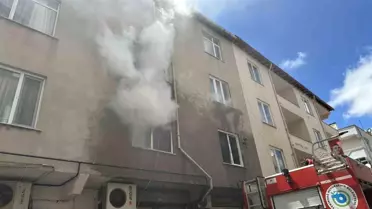 Tekirdağ'da Konut Yangını: 5 Kişi Hastaneye Kaldırıldı