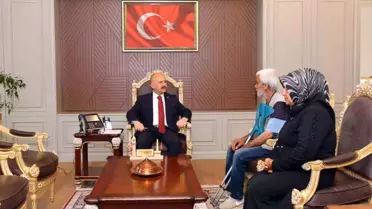 Vali Varol, Vatandaşların Taleplerini Dinliyor