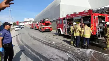 Tuzla'da Fabrikada Yangın