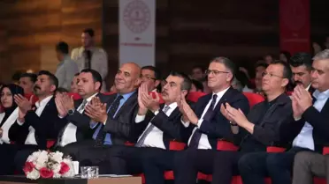 Milli Eğitim Bakanı Yusuf Tekin Van'da çeşitli programlara katıldı