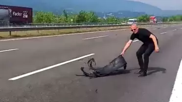 Bolu'da Duyarlı Vatandaş Otoyolda Tehlikeyi Önledi